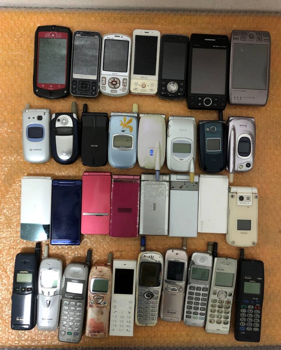 ジャンク】携帯 スマホなど まとめて いろいろ◇50台セット①