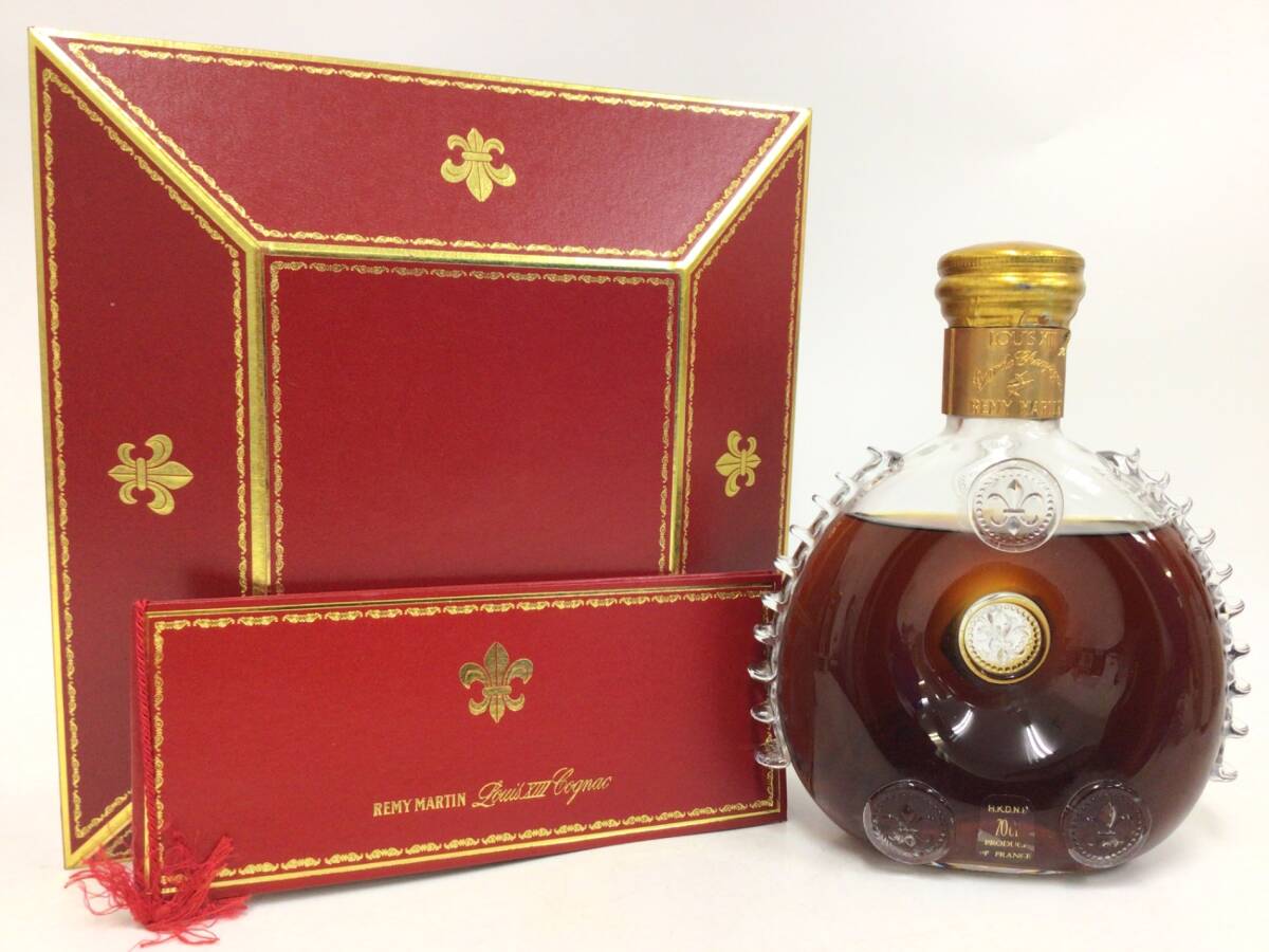 レミーマルタンルイ13世金キャップ四角形箱グランドシャンパーニュ古酒
