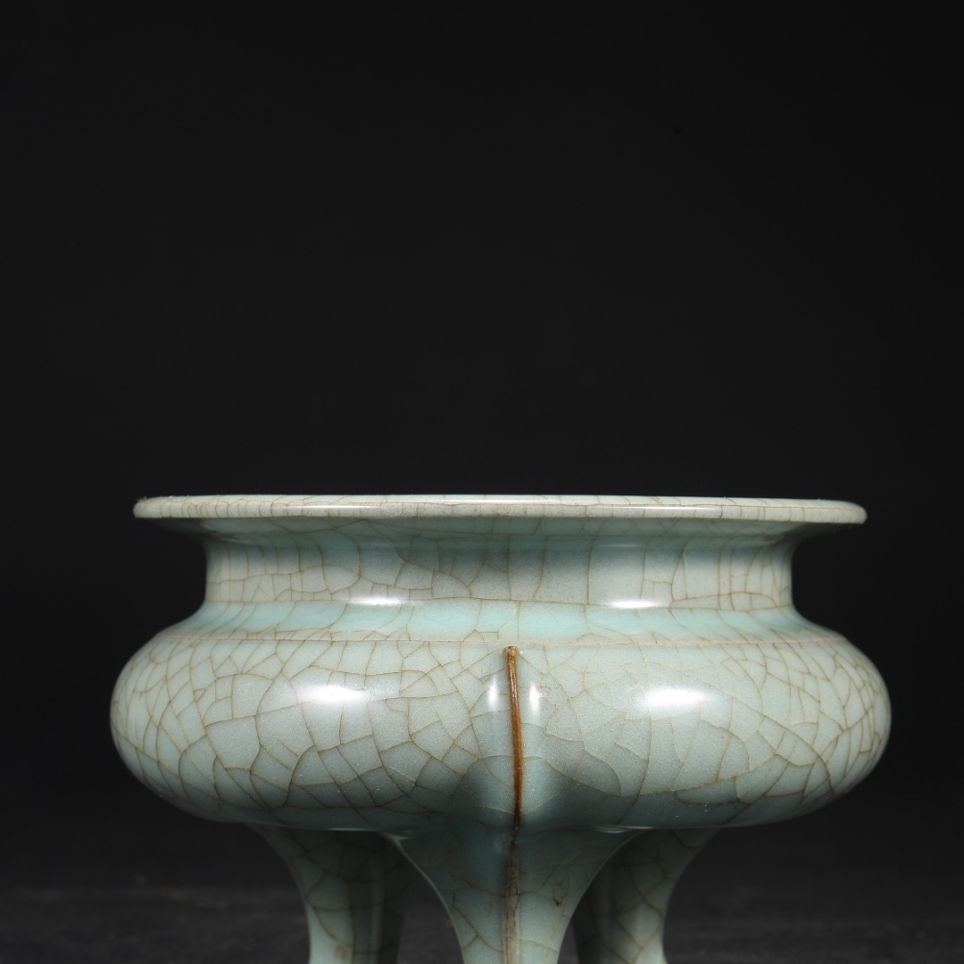 宋湖田窯青釉一本足香炉 陶器 陶芸 香道具 仏具 置物 宋