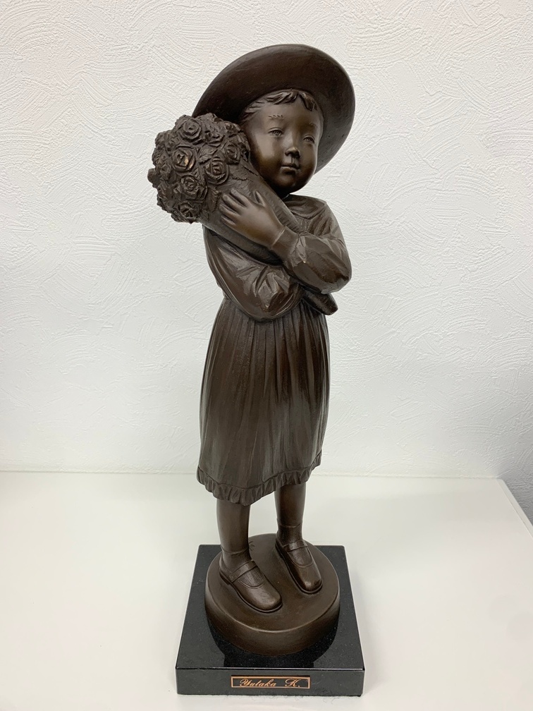 加藤豊作 ブロンズ 少女像 「花束」 台付 共箱 M R9183 加藤豊作