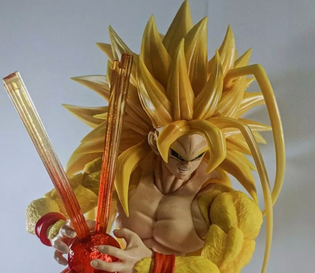 海外限定S.H.フィギュア ドラゴンボール 孫悟空 黄金大猿のスーパー