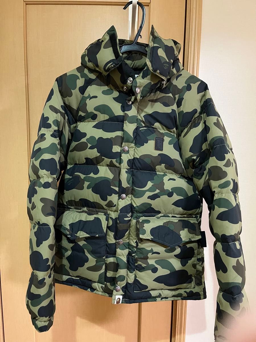 A BATHING APE エイプ 迷彩 カモフラ ダウン ジャケット Mサイズ 新品