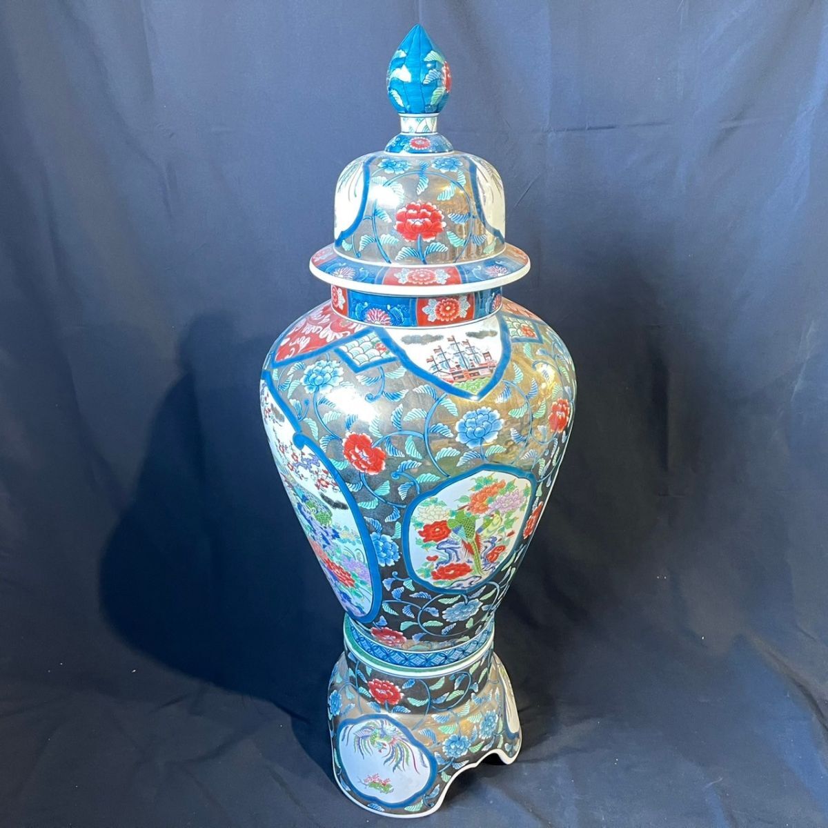 金龍窯 博山作 壺 有田焼 金龍窯 博山作 壷 壺 幅奥行き約30cm 高さ約