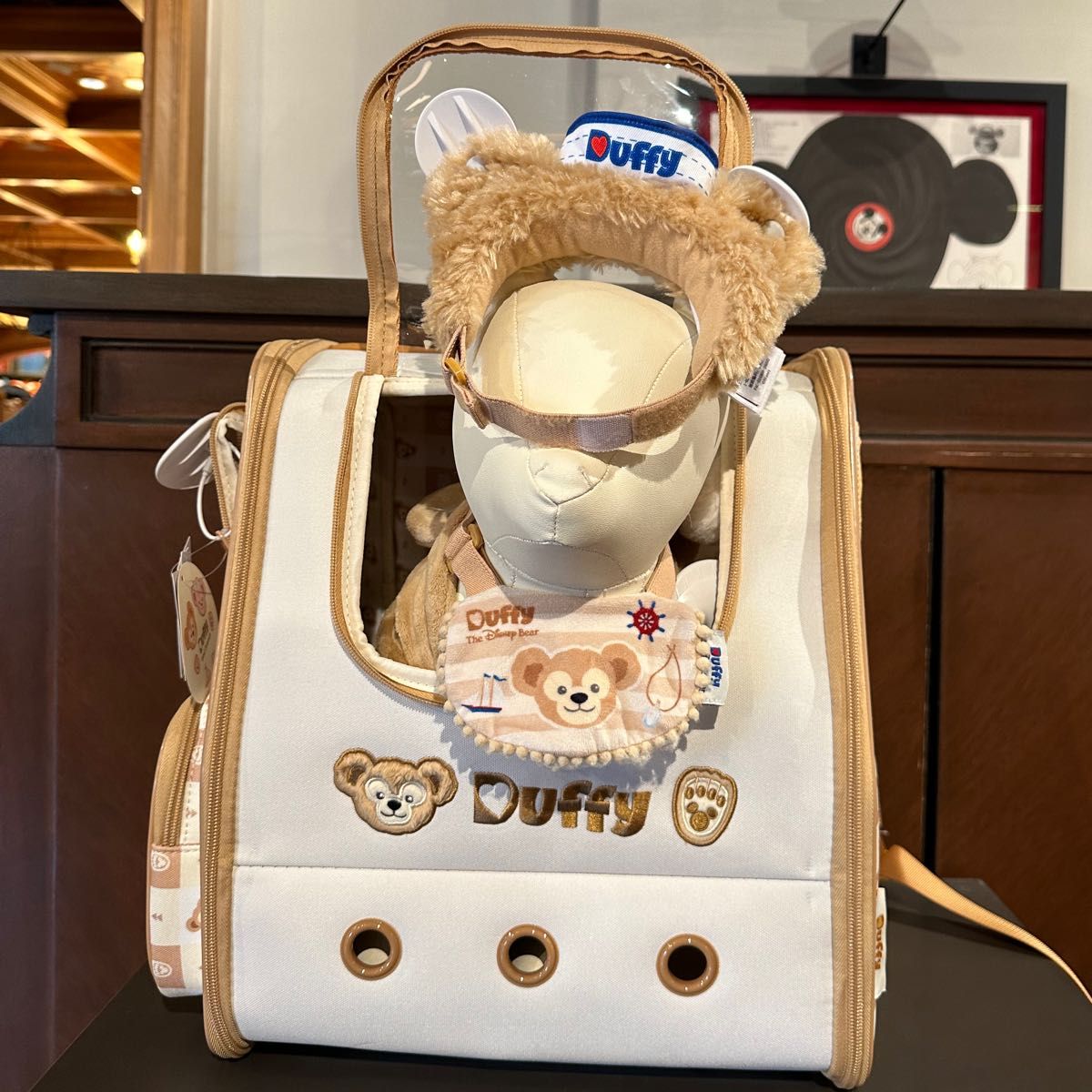 正規品 ダッフィー ペットキャリーバッグ 猫 小型犬用 上海ディズニー