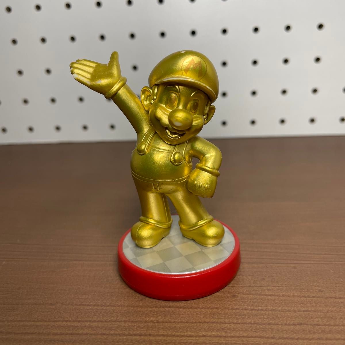 アミーボ amiibo ゴールドマリオ スーパーマリオシリーズ｜Yahoo