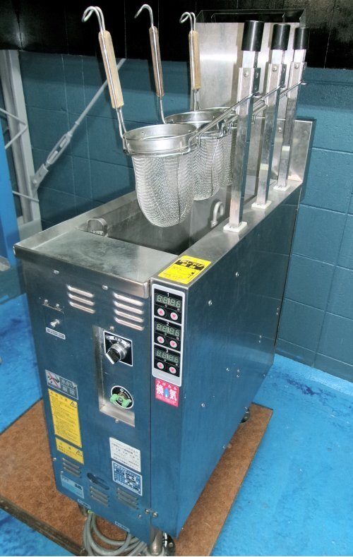 大型ボタン2個＋通常ボタン】組み合わせ配置用パネル VT-B20