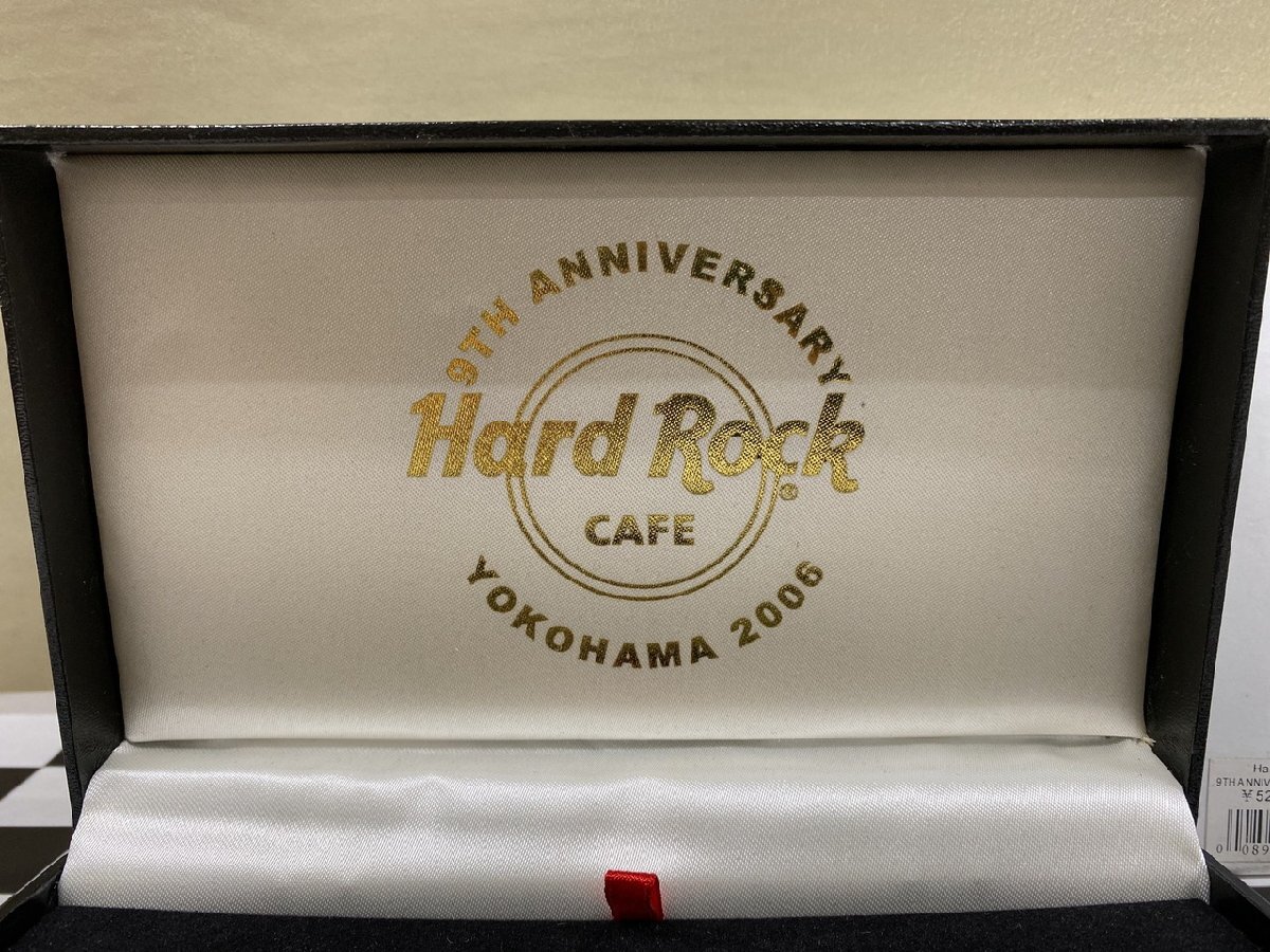 ハードロックカフェ福岡 6thアニバーサリー キッスパズルピンバッジ