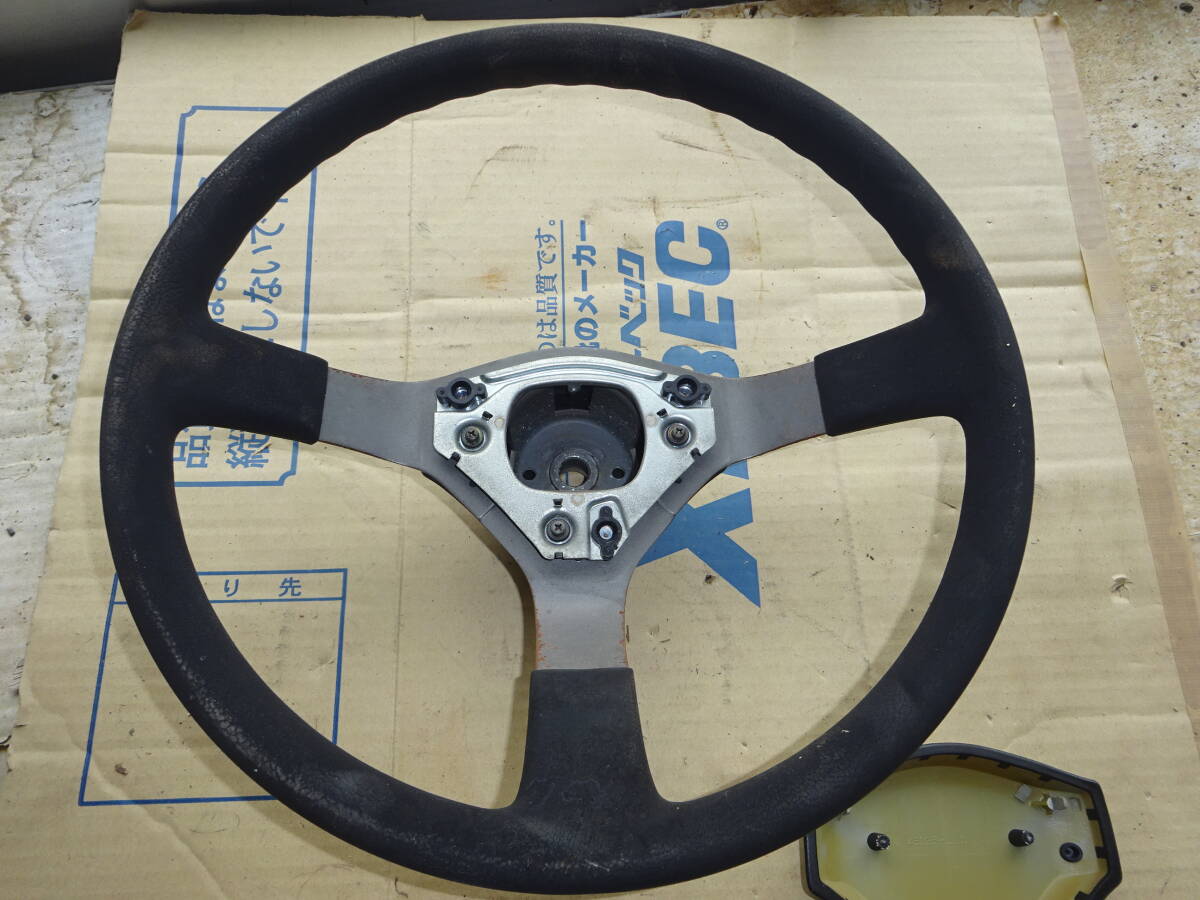 AE86 純正ハンドル