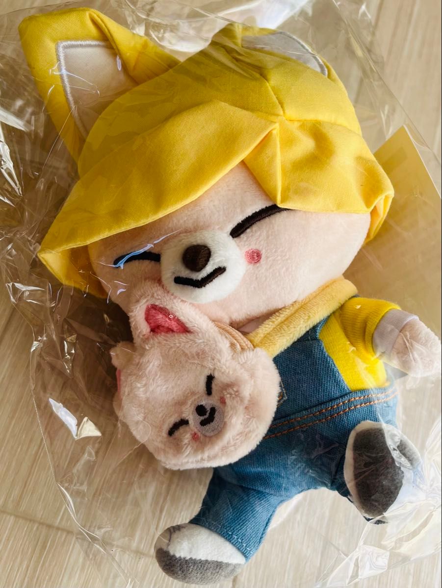 skzoo テディベア フォクシニー StrayKids スキズ SKZOO テディベア