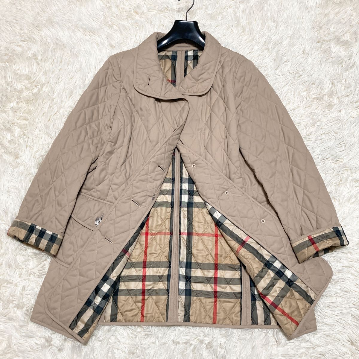 バーバリー キルティングコート 軽量 ノバチェック 赤 ベージュ