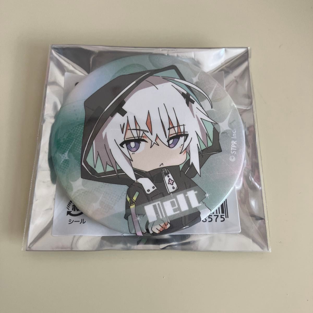 メルト・ダ・テンシくん デビュー記念スターター 等身缶バッジ メルト