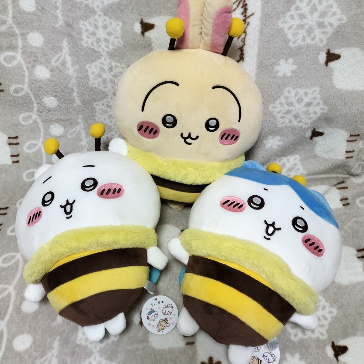 ちいかわハチさんBIGぬいぐるみうさぎ25個セット