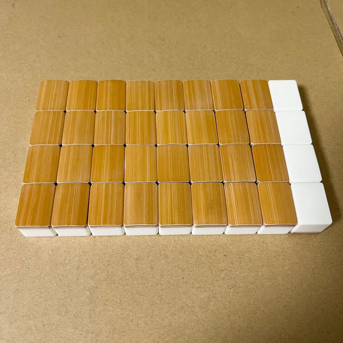 麻雀 麻雀牌 第一工芸 背竹牌 関東書体 重量感 サイズ感 昭和の伝説 雀