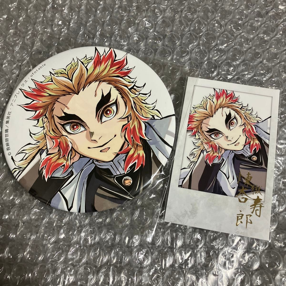 鬼滅の刃 柱稽古編 C104 寝そべり 缶バッジ チェキ風ブロマイド 宇髄