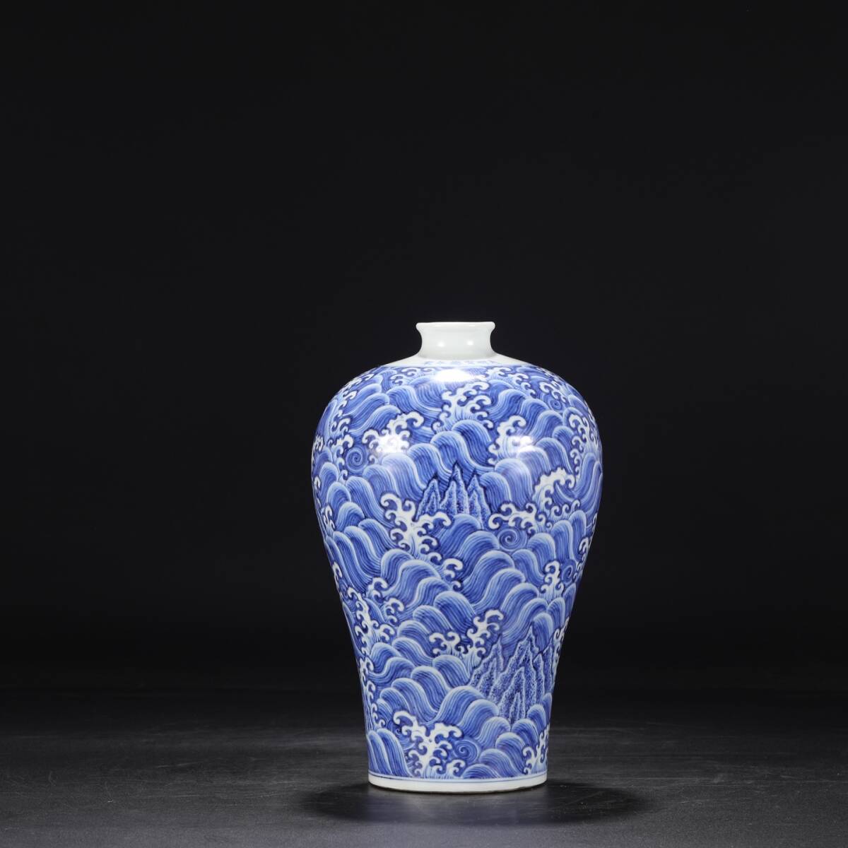 中国明時代晩期染付(青花)花瓶(梅瓶) 中国明時代中期(青花)染