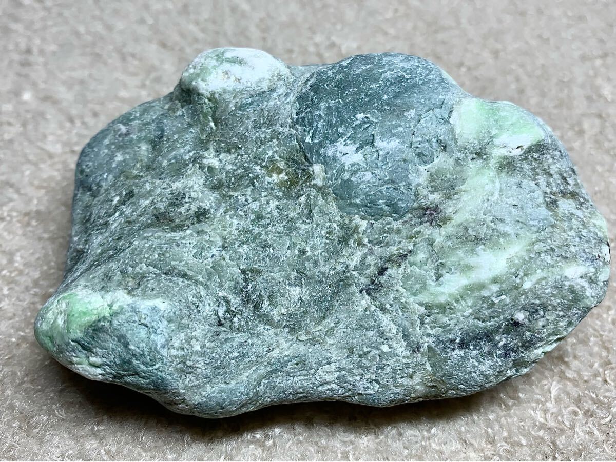 Yahoo!オークション - 天然宝石原石専門 糸魚川産 アレキサンドライト