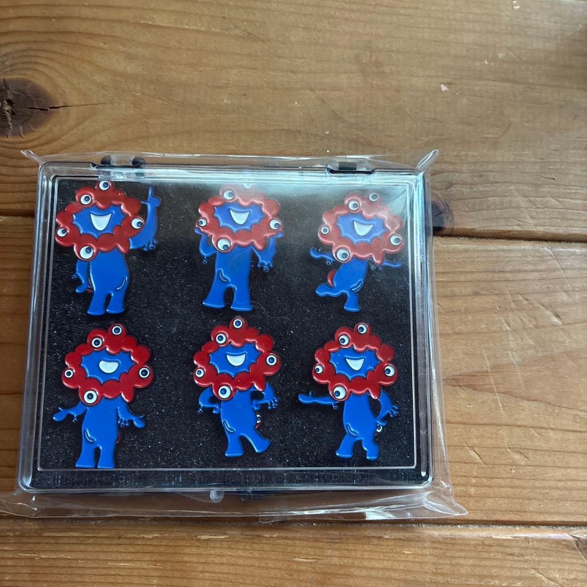 公式】2025EXPO 大阪・関西万博 記念6ピンバッジ 6個セット ケース入り