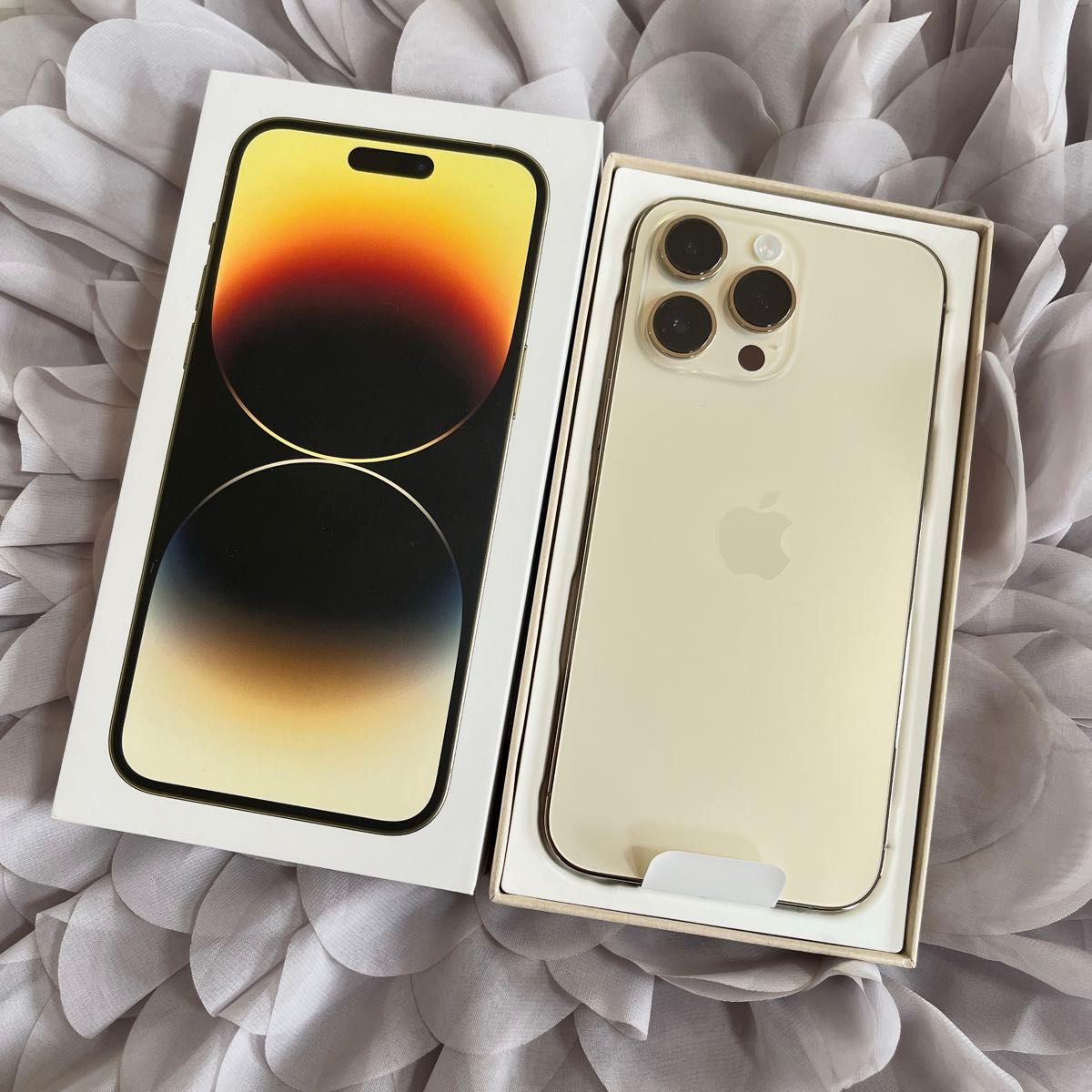 極美品iPhone 14 Pro シルバー 256GB 未使用付属品付 iPhone14 Pro 美