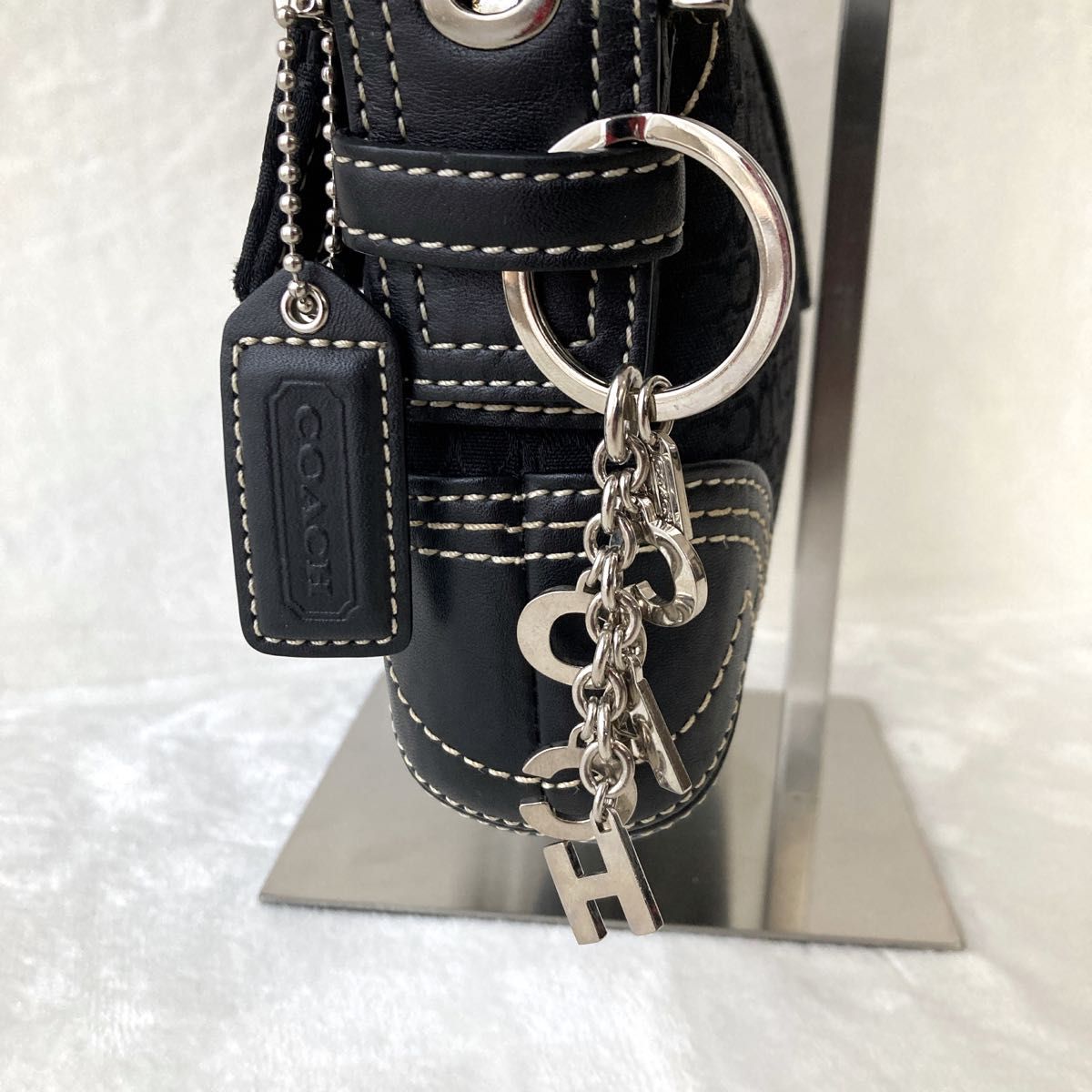 未使用級】コーチ ワンショルダーバッグ ソーホー シグネチャー レザー