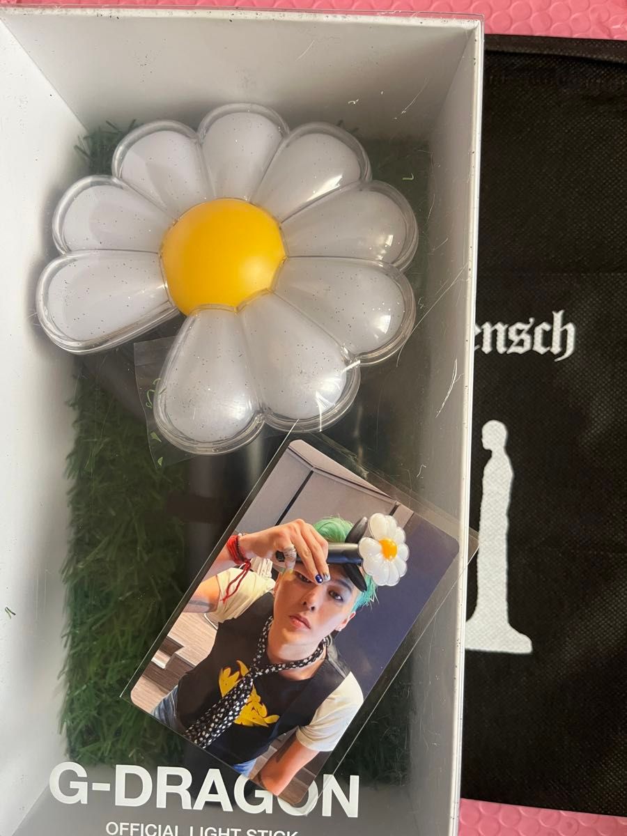 ジヨン GD ペンライト クレイドル 植木鉢ミニキーホルダー 特典トレカ