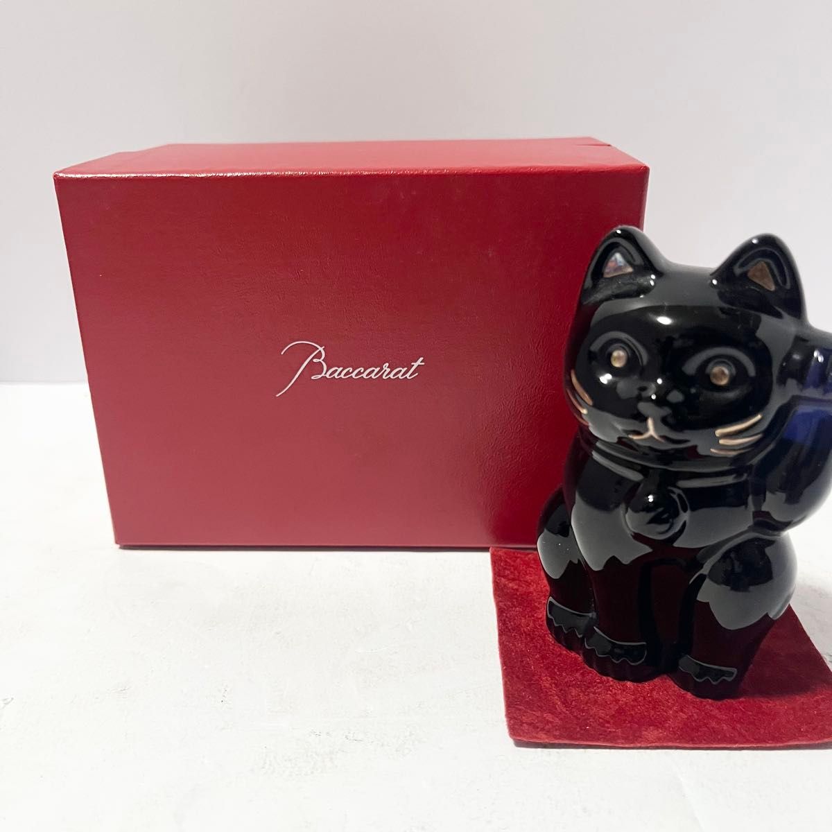 バカラ 招き猫 ミッドナイト フィギュリン ラッキーキャット 幸運