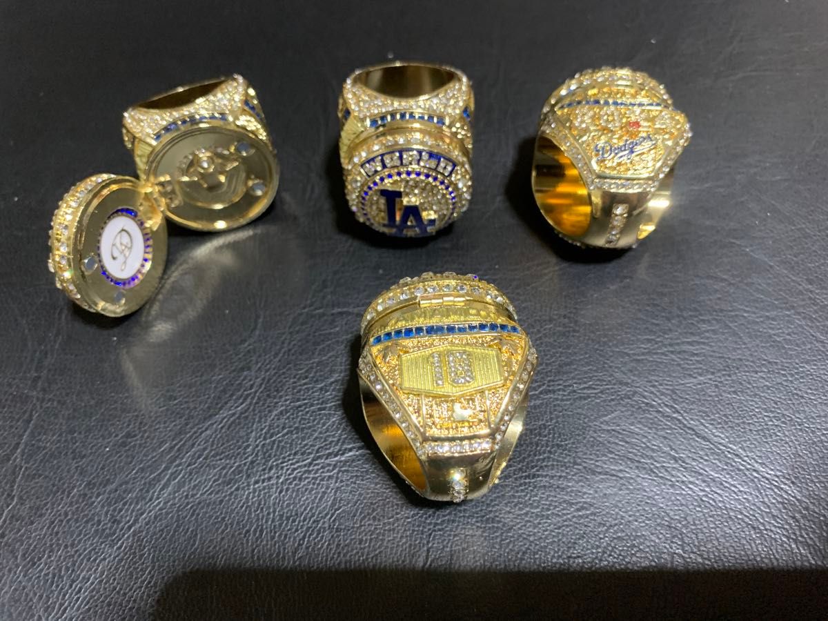 新品未使用 #18 YAMAMOTO 山本由伸 2024 ドジャース チャンピオン