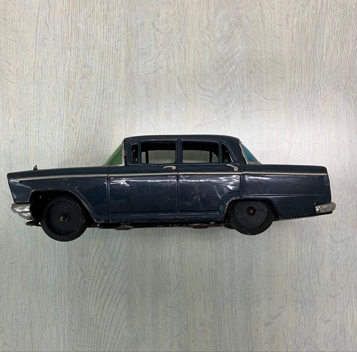 昭和レトロ イチコー ブリキ 日産セドリック・カスタム 縦目｜Yahoo