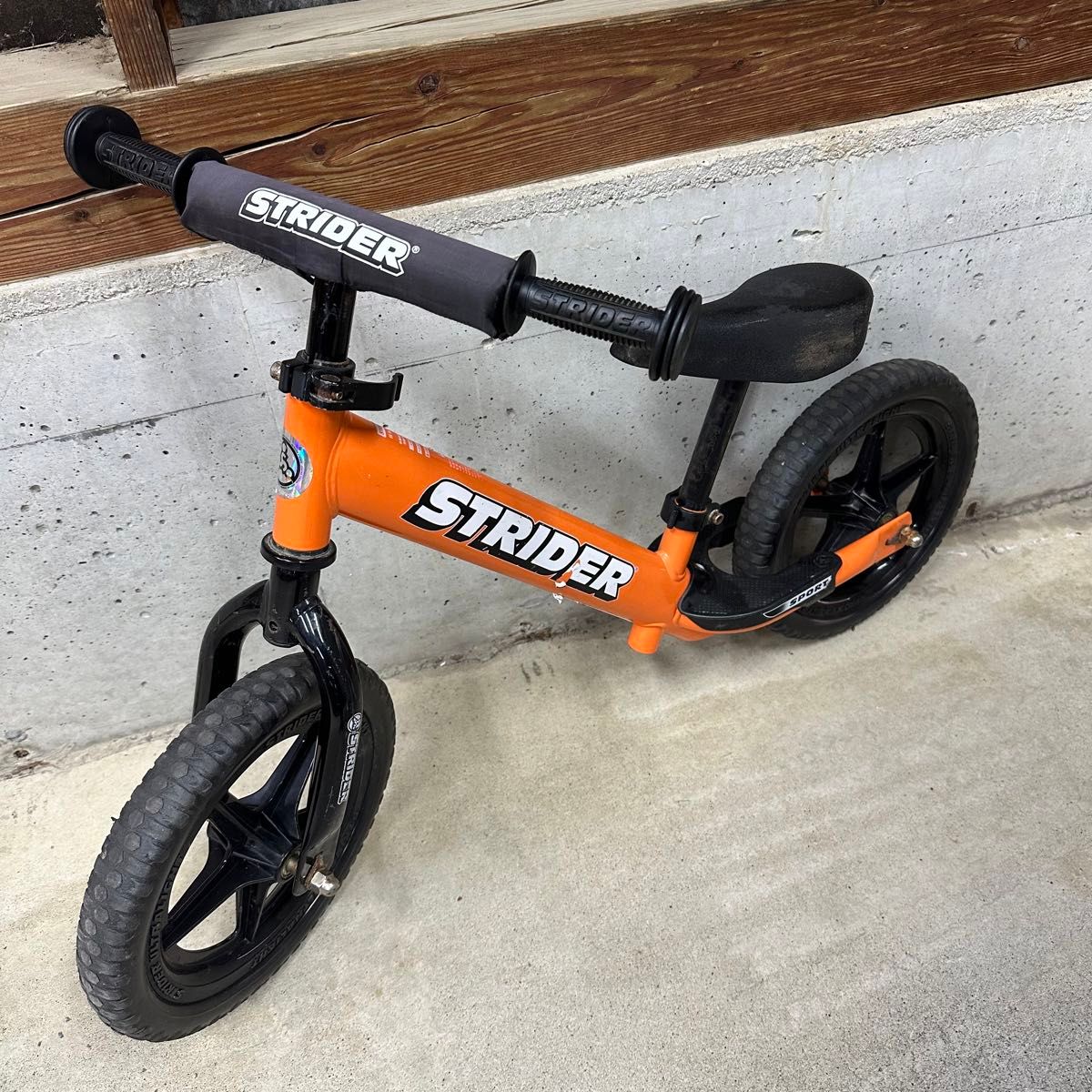STRIDER 12インチスポーツモデルバランスバイク オレンジ