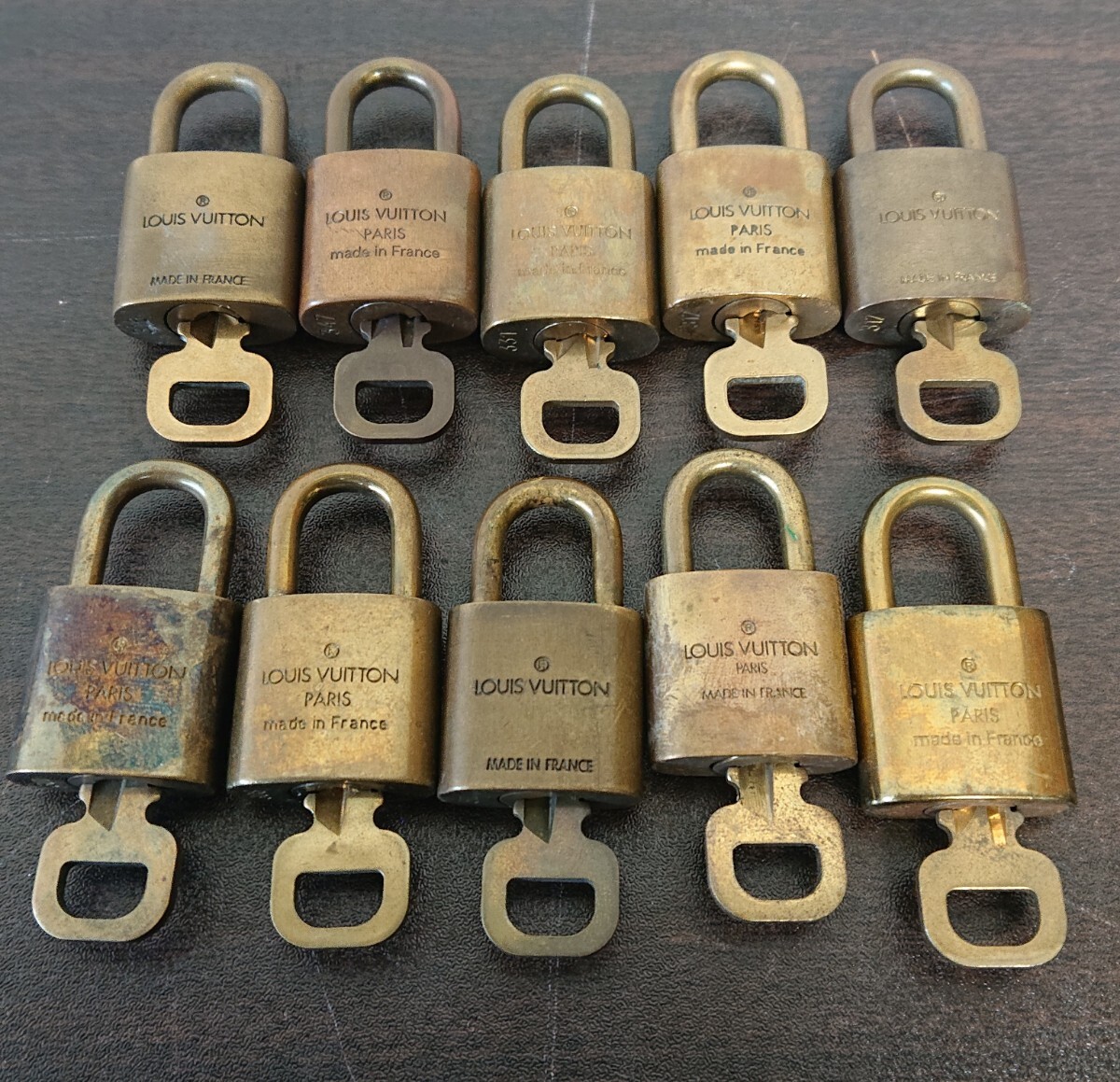 ルイヴィトン パドロック 南京錠 LOUIS VUITTON 鍵 キー 10個セット