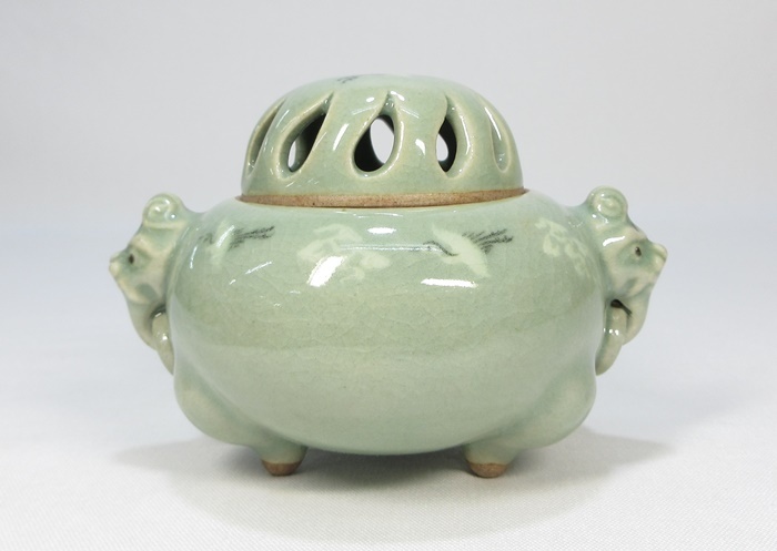 柳海剛/高麗青磁 香炉/透かし/韓国人間文化財/人間国宝指定陶芸家/共箱(