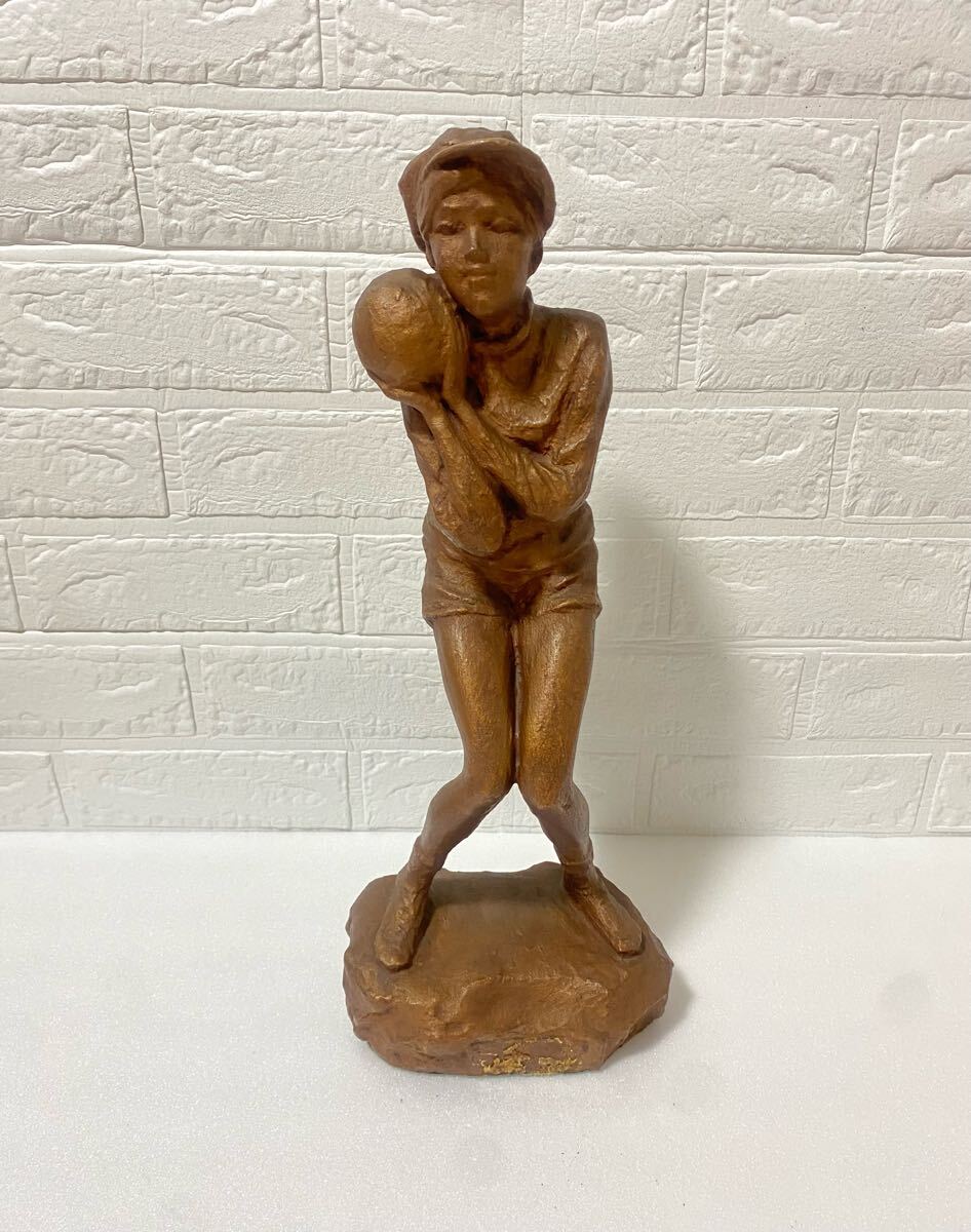 Yahoo!オークション - 佐藤忠良 ブロンズ像 ボーリングをする少女