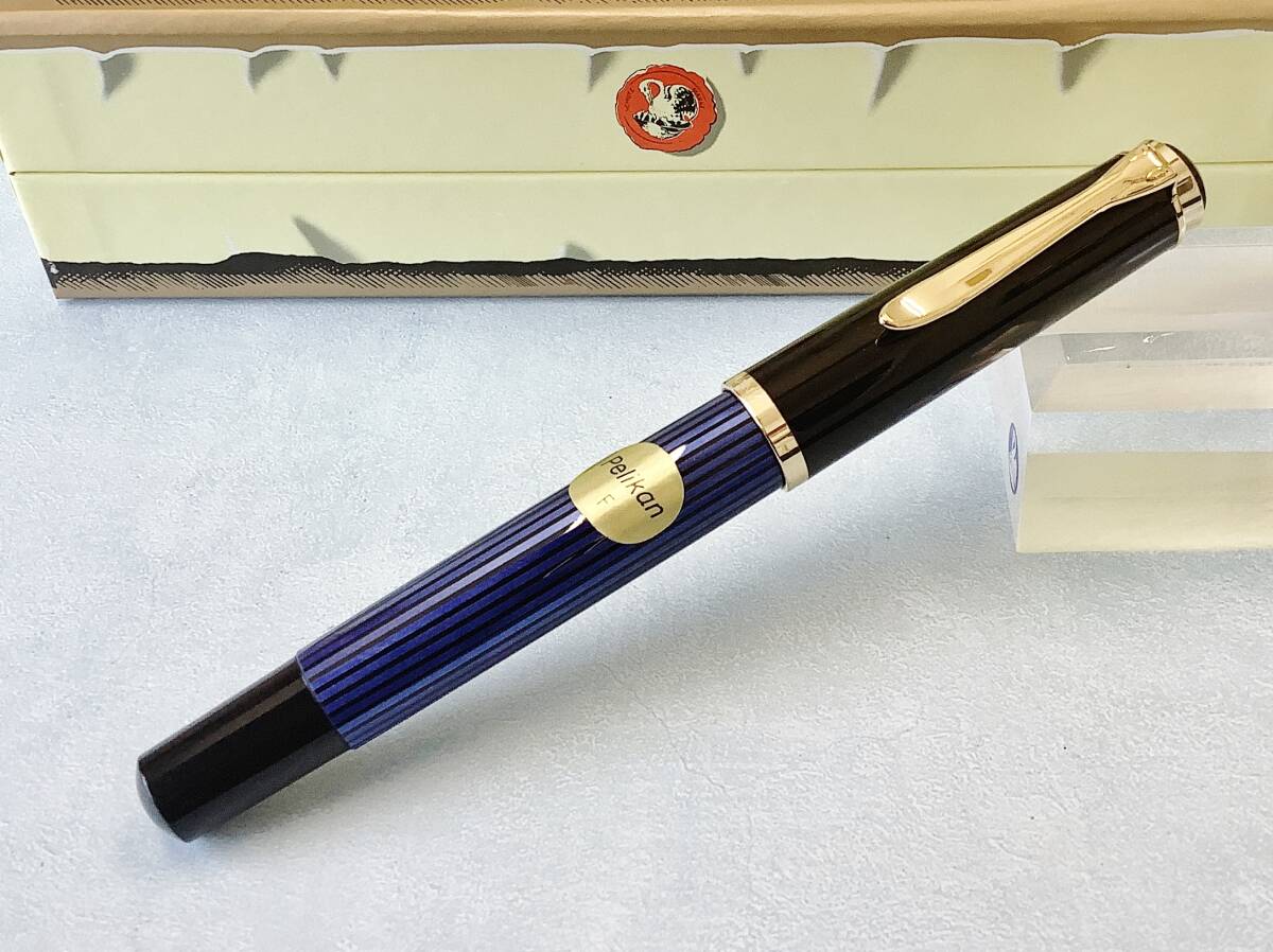 希少】 未使用 ペリカン 万年筆 旧 M400 青縞 ペン先14C-585 pelikan
