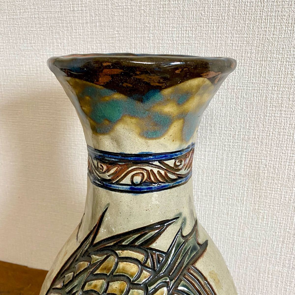 女性陶芸作家 宮城須美子さん 大きな双魚紋の抱瓶 幅約27センチ！ 花器