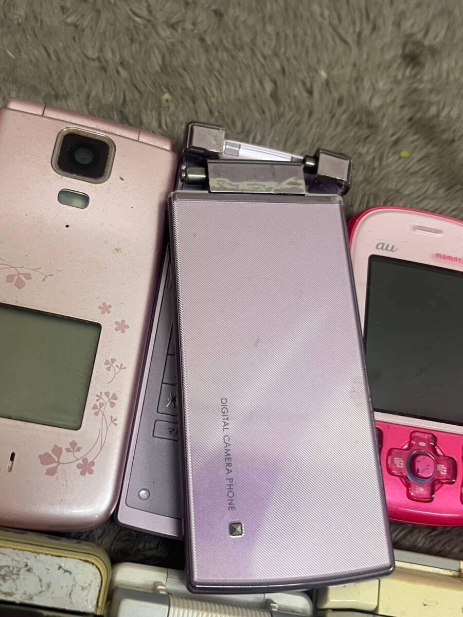 携帯電話 ガラケー 全65台 動作未確認品 修理部品取り専用 携帯電話