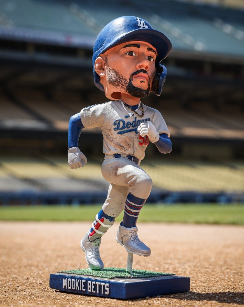 限定品】ムーキーベッツボブルヘッド5/13球場配布