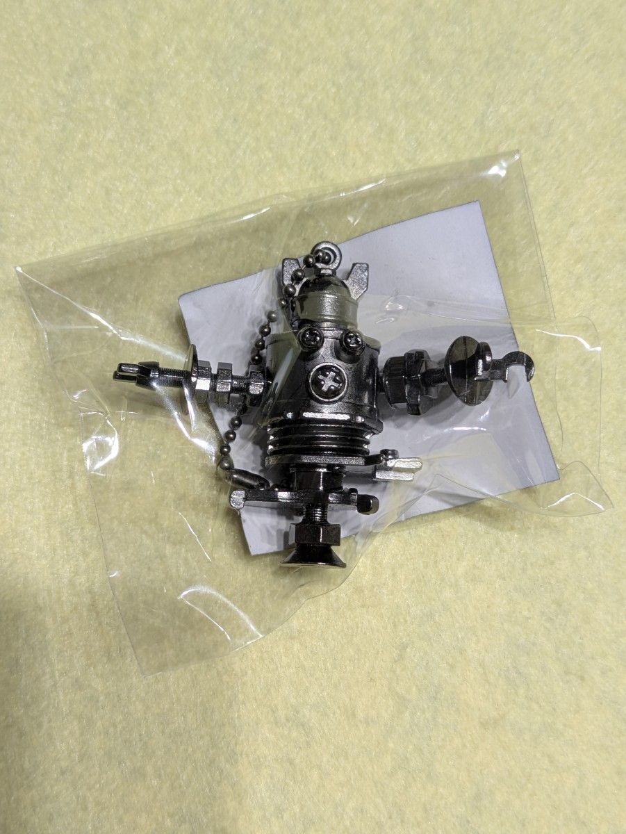 ね*こ様 米津玄師がらくた黒メタリック