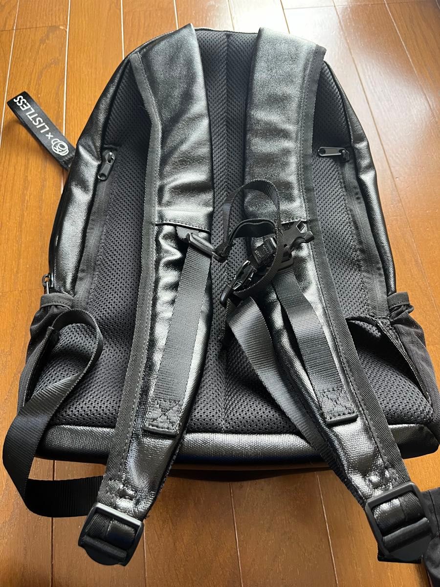 凛として時雨ピエール中野LISTLESS コラボリュックピュック2