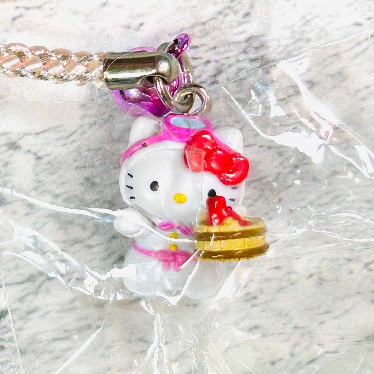 激レア】Kitty ハウス ストラップ 根付け 激レア】Kitty ハウス