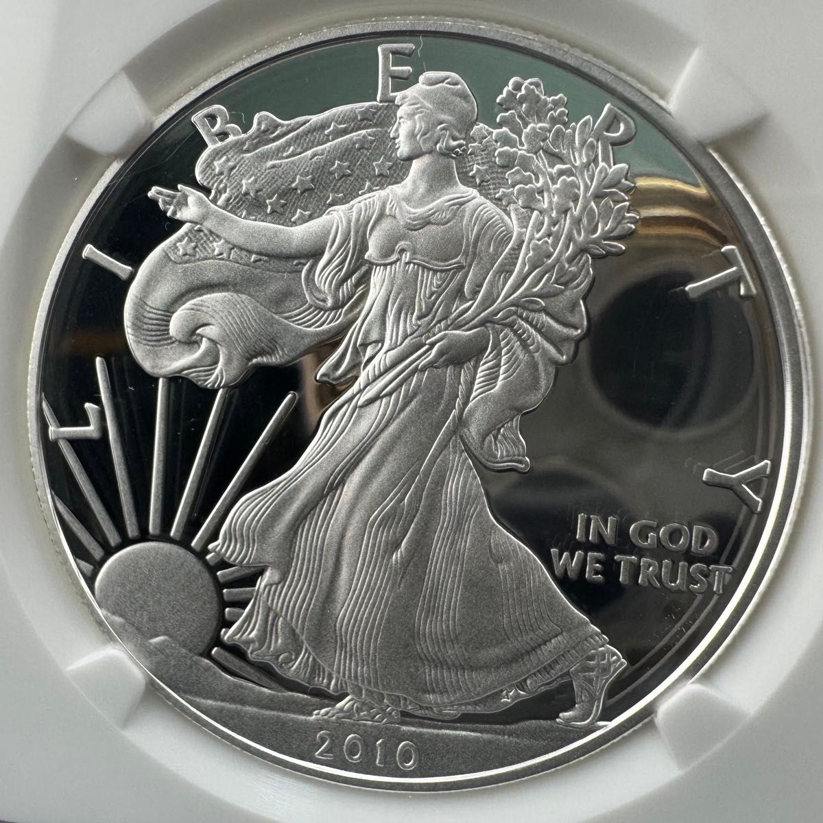 イーグル 銀貨 2010年 NGC PF70 ER プルーフ 最高鑑定 初回リリース