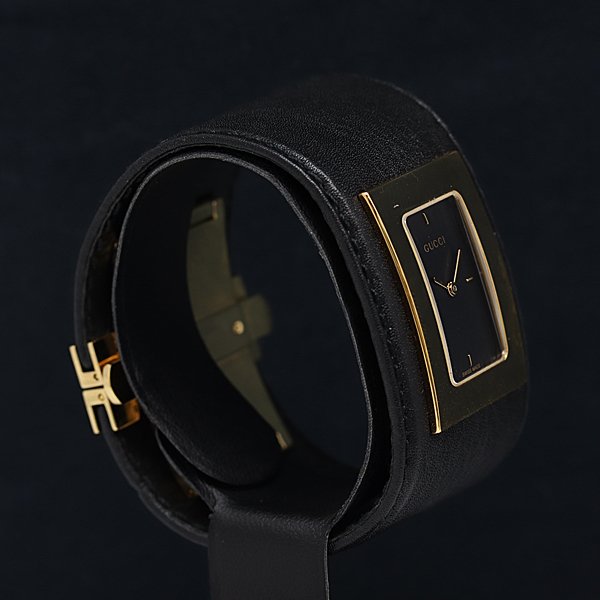 稼働品 グッチ 7800L 腕時計 レディース レザー 黒文字盤 5536 Gucci