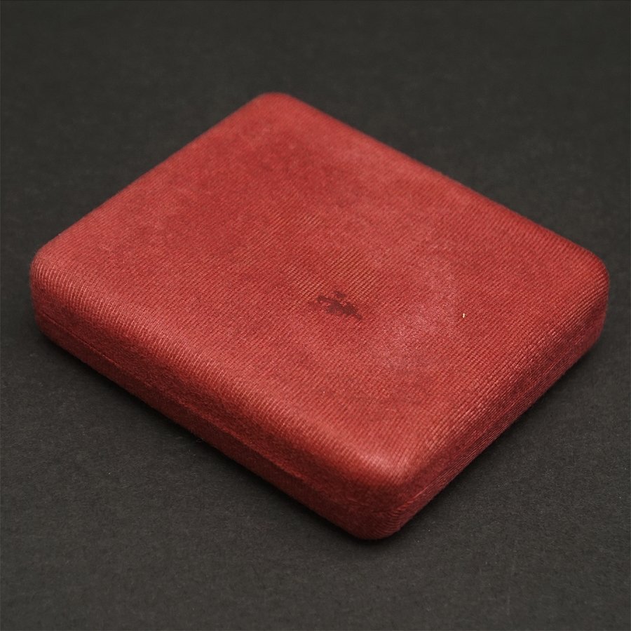 田崎真珠 創立30周年記念製純銀メダル 帽子の女 池田満寿夫 シルバー1000