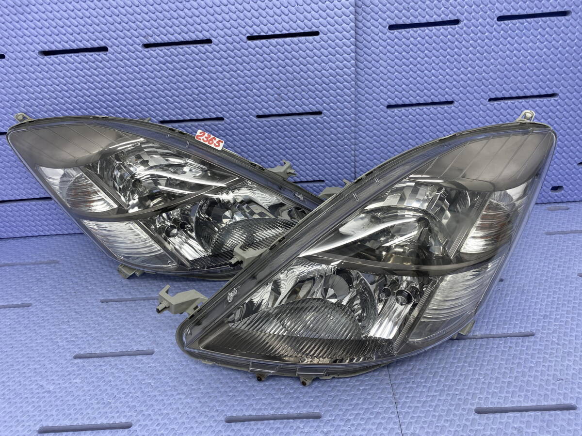 美品 / 破損無 トヨタ アイシス ZGM10/15 ANM10 中期 後期 ヘッド