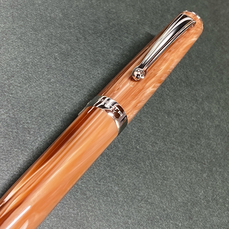 DELTA 万年筆 インテッサ ブラウン デルタ 万年筆 インテッサ ブラウン