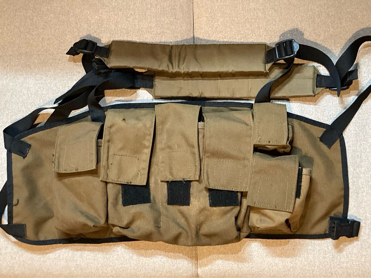 実物 南アフリカ軍放出品 P83チェストリグ ヌートリア 傭兵装備 PMC ak