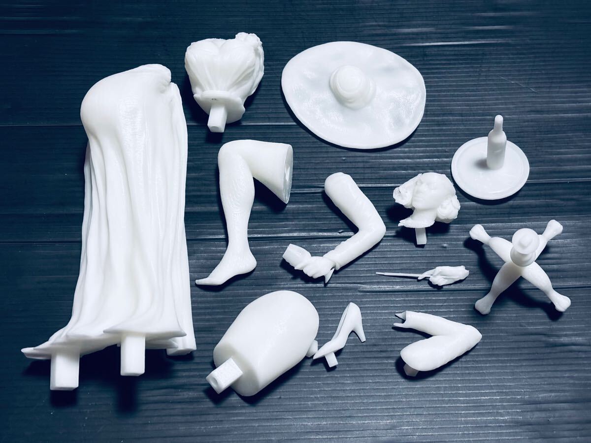 バイオハザード ヴィレッジ ドミトレスク夫人 ガレージキット