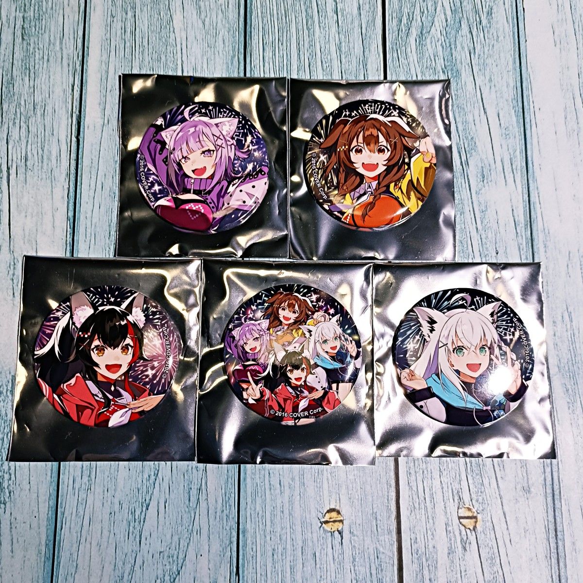 ハチ イマーシブフォート 限定 推しの子 ホログラム缶バッジ 70個