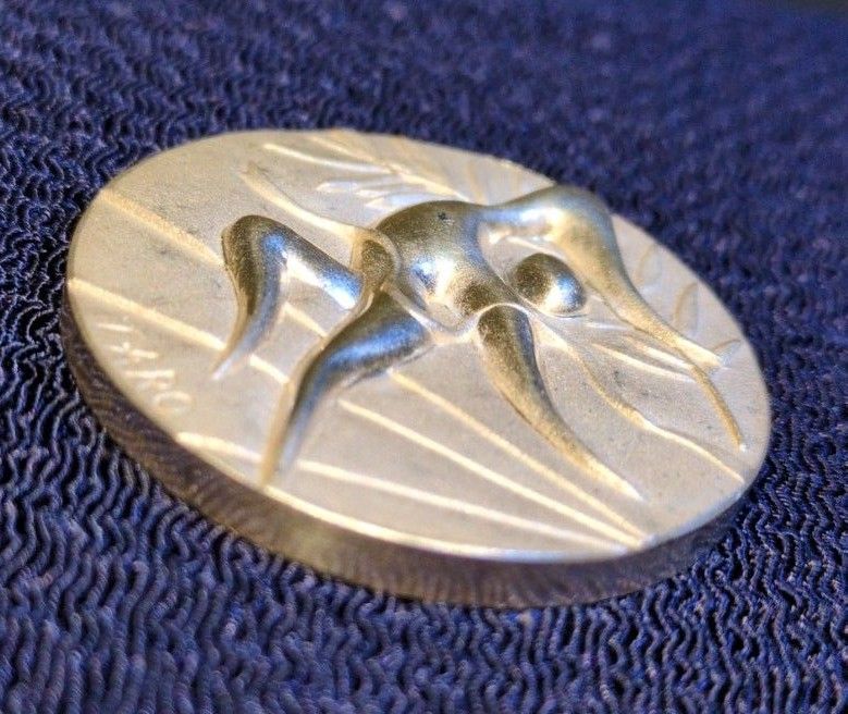 ミュンヘンオリンピック記念銀メダル 岡本太郎デザイン/1972年｜Yahoo