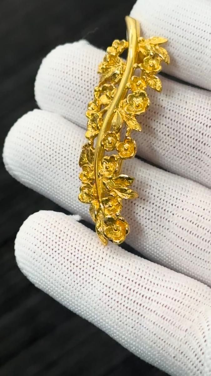 貴重Burberrysクマ飛行機ピンブローチ☆バーバリーズ