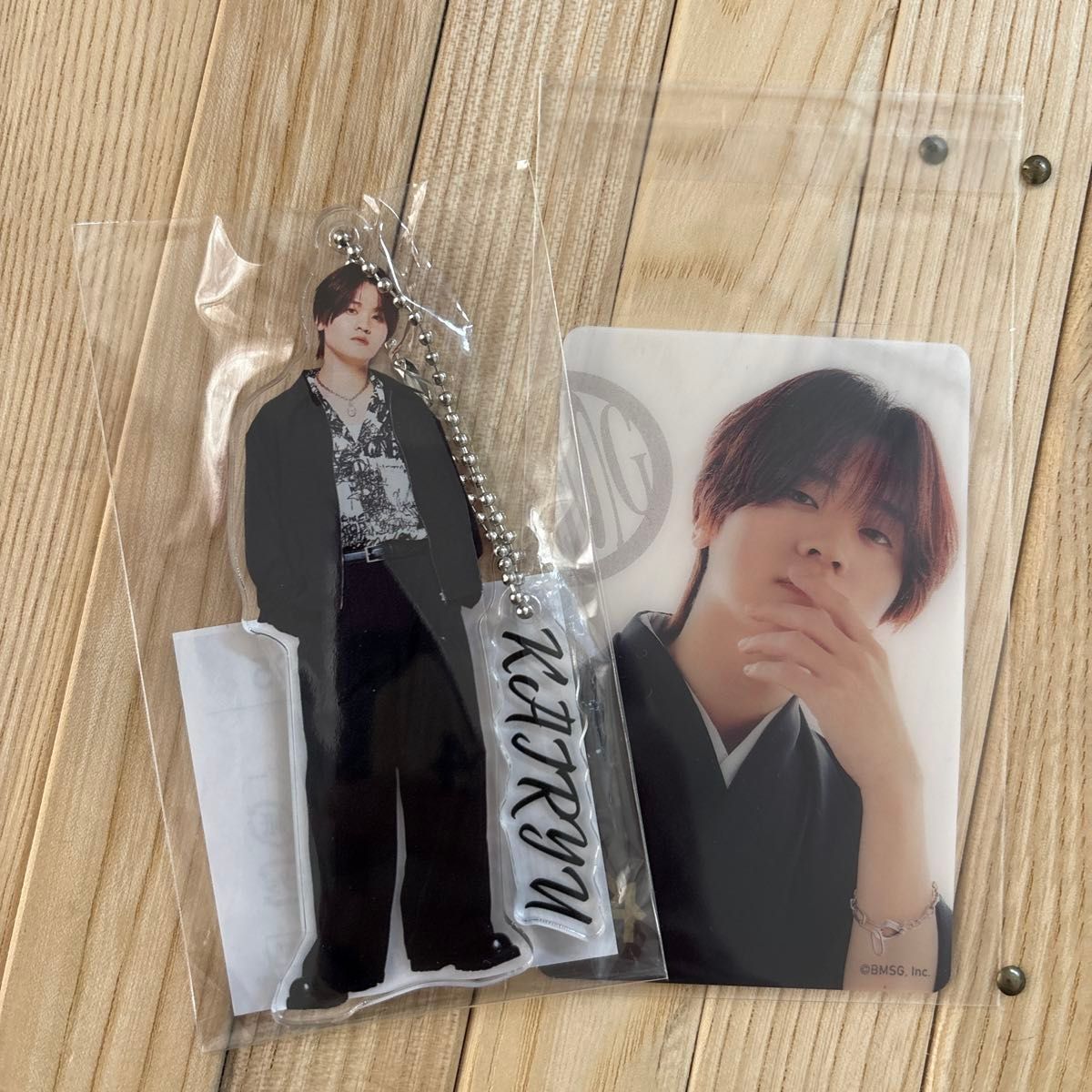 MAZZEL カイリュウ アクリルチャームキーホルダー トレカ｜Yahoo