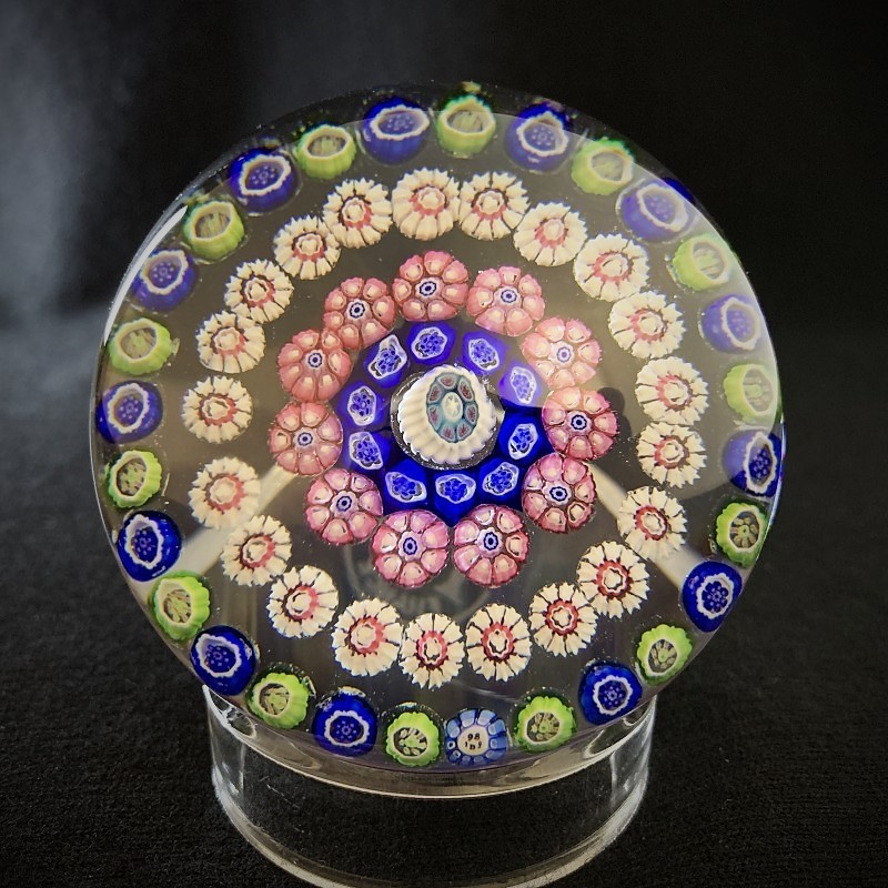 1982 OLD BACCARAT バカラ クリスタル ペーパーウェイト （千の花